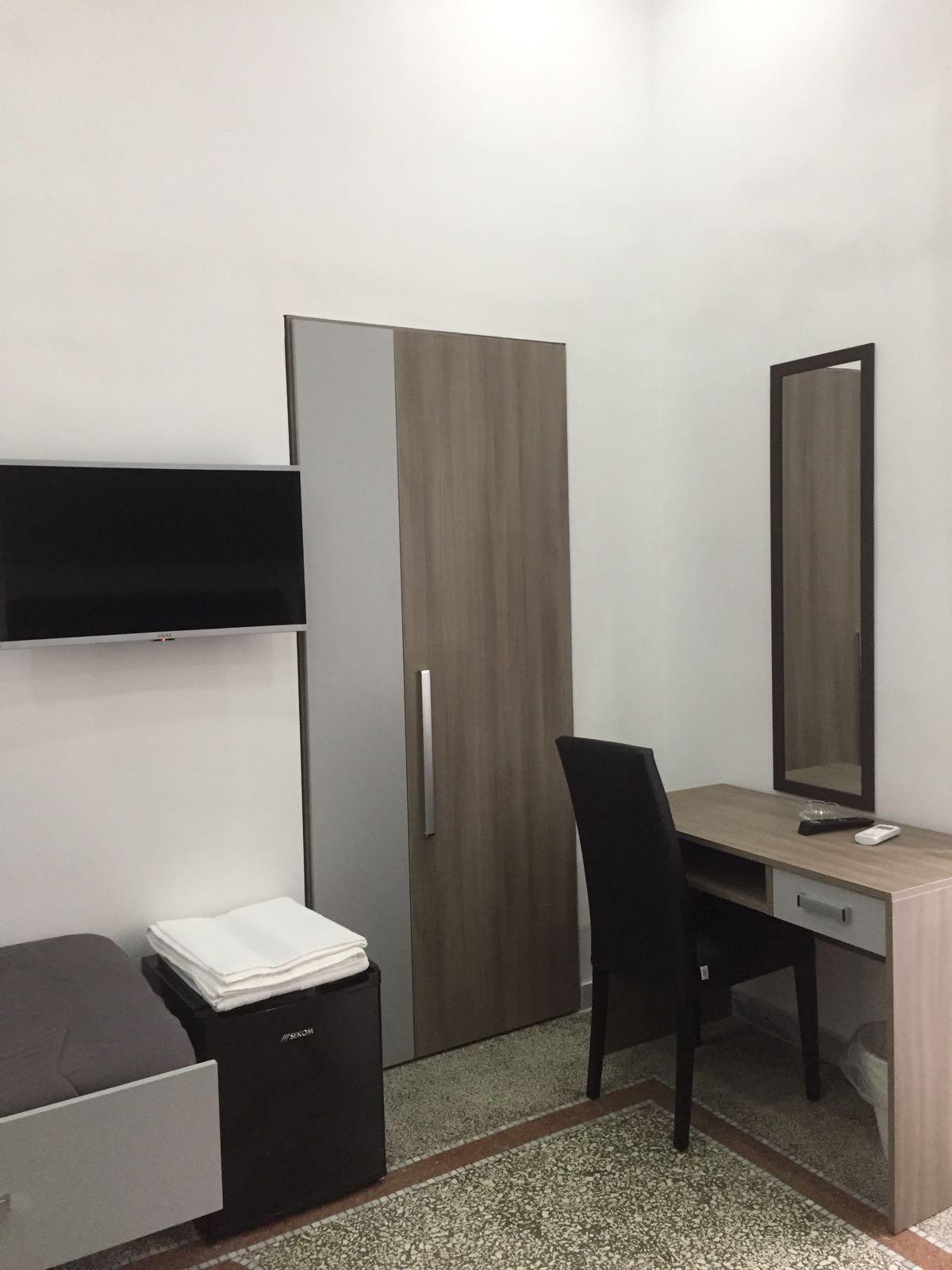 نابولي Mb95 - Mezzocannone Luxurious Bed&Breakfast المظهر الخارجي الصورة