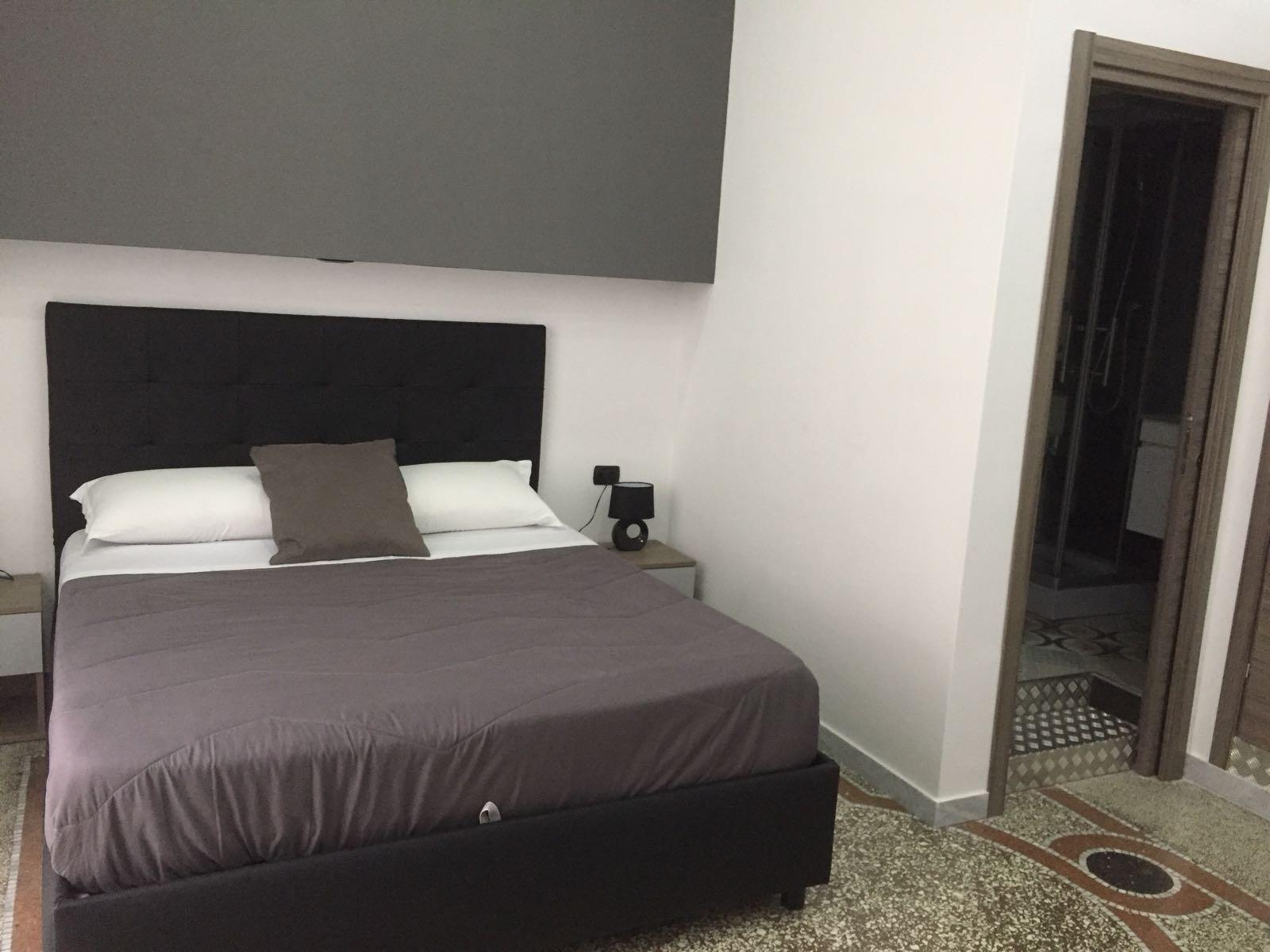نابولي Mb95 - Mezzocannone Luxurious Bed&Breakfast المظهر الخارجي الصورة
