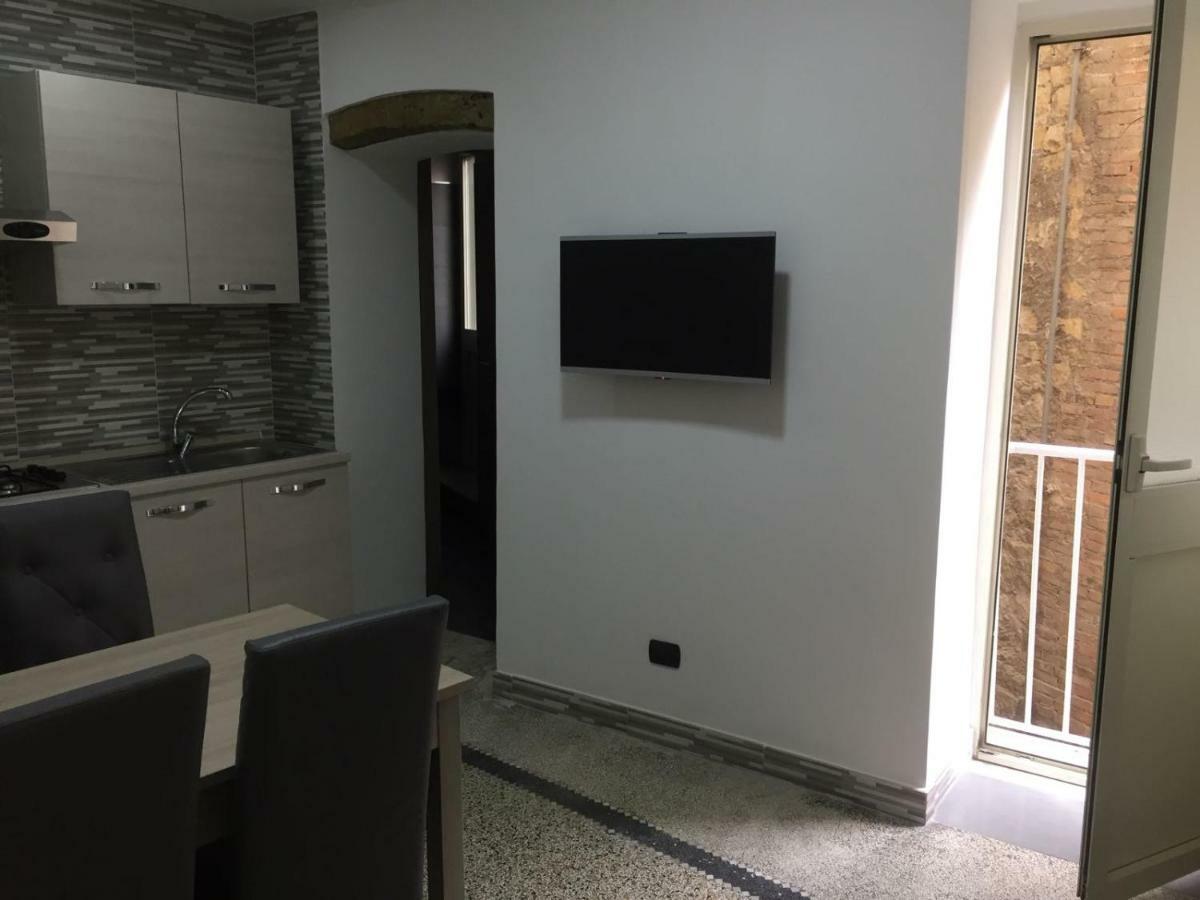 نابولي Mb95 - Mezzocannone Luxurious Bed&Breakfast المظهر الخارجي الصورة