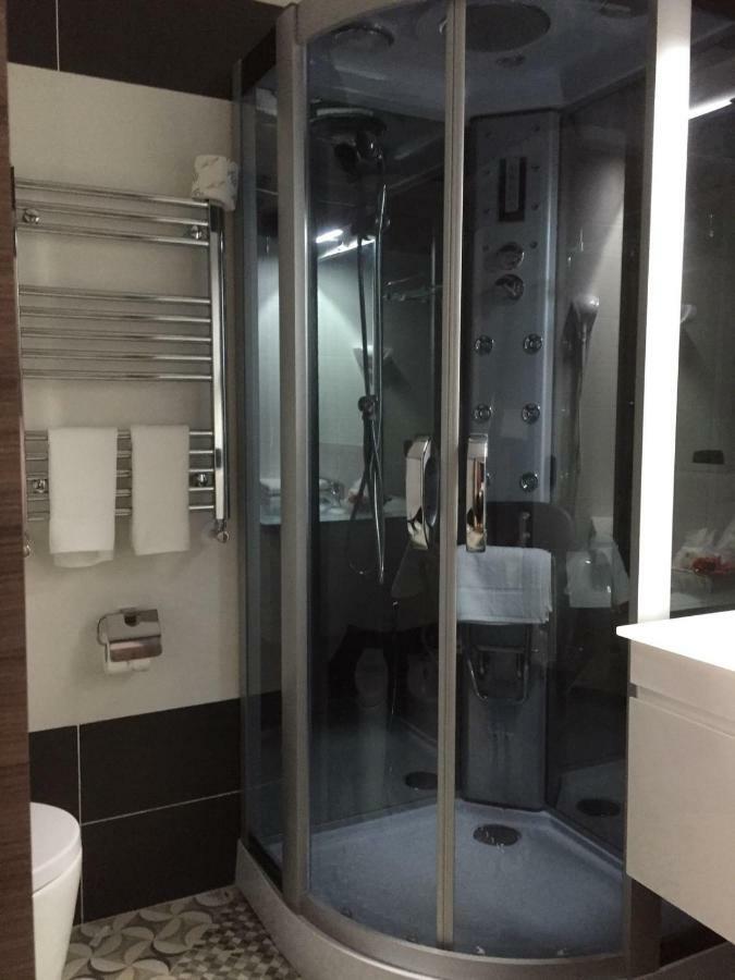 نابولي Mb95 - Mezzocannone Luxurious Bed&Breakfast المظهر الخارجي الصورة